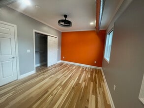 1231 Pennsylvania Ave, Unit Floor-2 in Monaca, PA - Building Photo - Building Photo