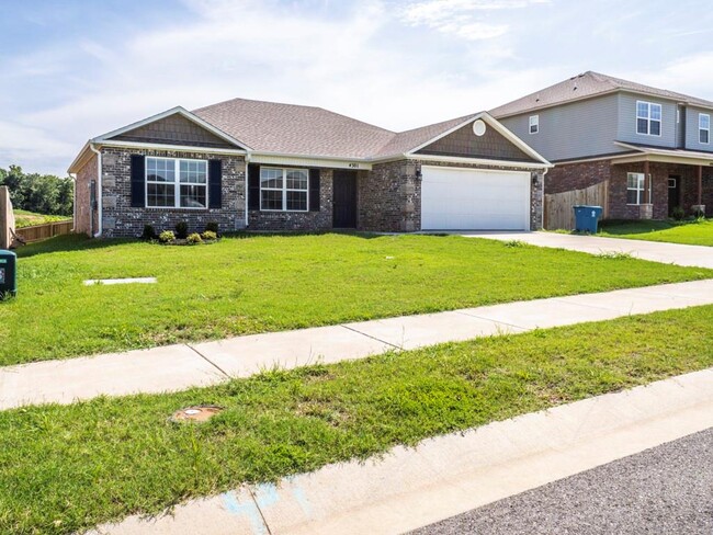 4301 SW Lenox Ave in Bentonville, AR - Building Photo - Building Photo