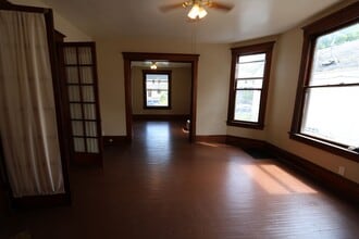 1321 N 7th St in Burlington, IA - Building Photo - Building Photo