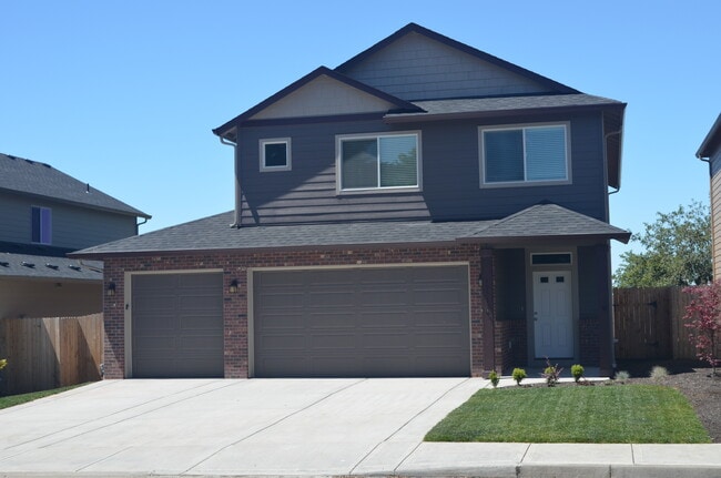 property at 10512 NE 112th Pl