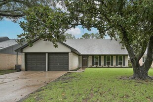 3526 Indian Forest Dr in Spring, TX - Building Photo