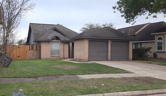 6406 Costa Mesa Dr in Houston, TX - Building Photo