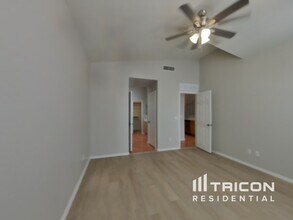 3223 S 73rd Dr in Phoenix, AZ - Building Photo - Building Photo
