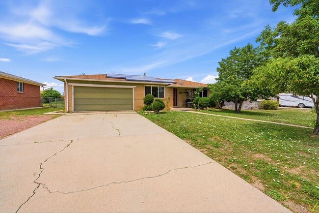 property at 1275 W 4th Ave
