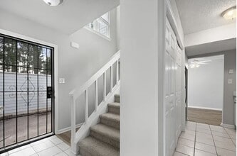 7415 Mystic Ln in Charlotte, NC - Foto de edificio - Building Photo