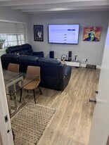 3915 N Meridian Ave, Unit 203 Waterclub Condo in Miami Beach, FL - Building Photo