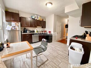 102 Sydney St, Unit 2ST in Boston, MA - Building Photo - Building Photo