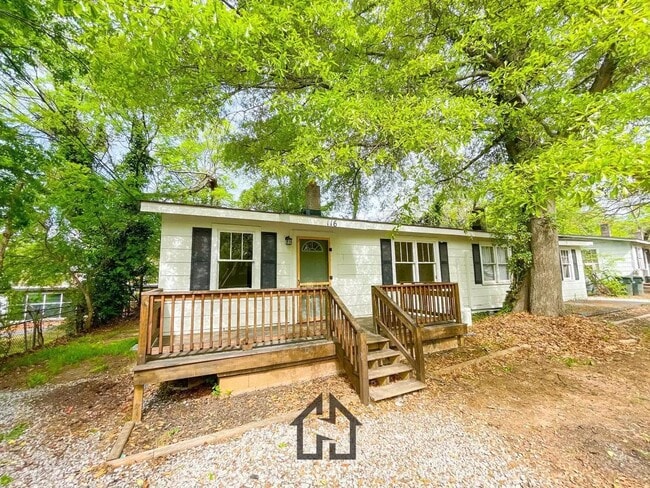 property at 110-116 Dobbs St