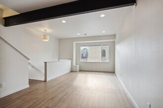 2265 Glenarm Pl in Denver, CO - Building Photo - Building Photo