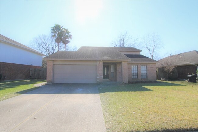 property at 4611 Silver Fox Dr