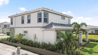 12317 Frontline Ln in Palm Beach Gardens, FL - Foto de edificio - Building Photo