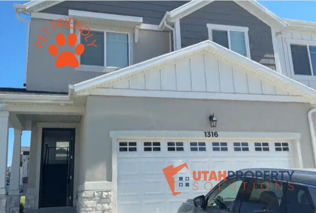 property at 1316 Dawes Wy