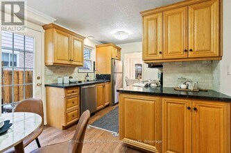 406 Vega St in Oshawa, ON - Building Photo - Building Photo