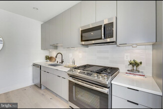 1344 Maryland Ave NE in Washington, DC - Building Photo - Building Photo