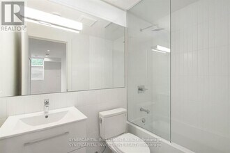 14B Chapleau Ave in Ottawa, ON - Building Photo - Building Photo