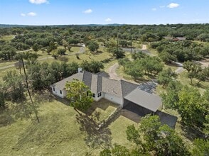 2201 Improver Rd in Spicewood, TX - Building Photo - Building Photo