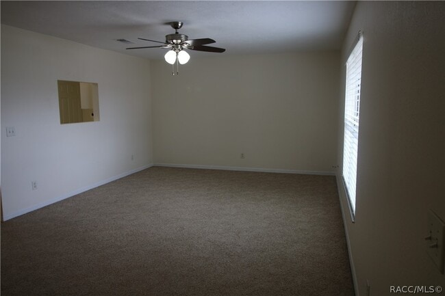 1950 NW 12th Ave in Crystal River, FL - Building Photo - Building Photo