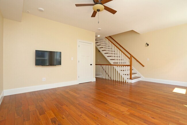 23 Caldwell St in Boston, MA - Foto de edificio - Building Photo