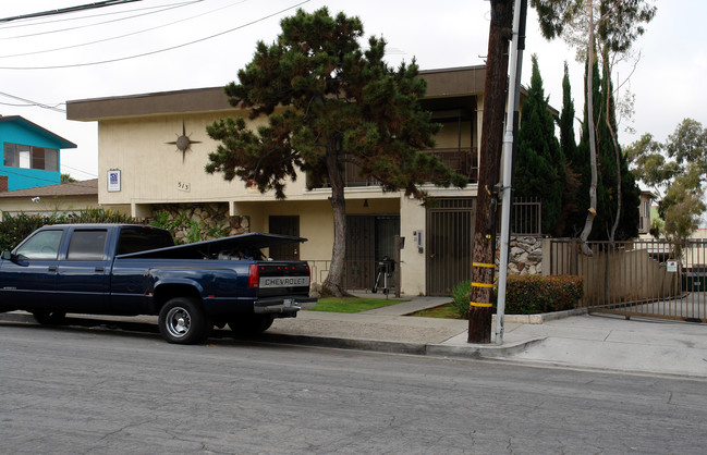 513 N Market St in Inglewood, CA - Foto de edificio - Building Photo