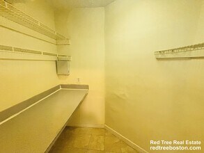 524 Cambridge St in Boston, MA - Building Photo - Building Photo