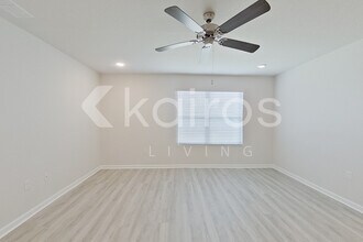 154 Metalmark Dr, Unit 432 in Pensacola, FL - Building Photo - Building Photo