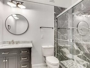 14151 Montfort Dr in Dallas, TX - Building Photo - Building Photo
