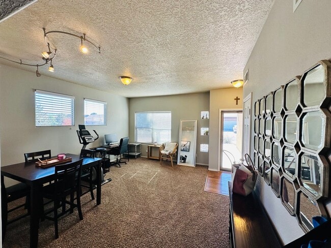6539 Los Ranchos Rd NW in Albuquerque, NM - Building Photo - Building Photo