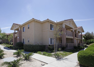 Casablanca Apartments in Palmdale, CA - Building Photo - Building Photo