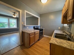 5937 N Paulina St, Unit 3W in Chicago, IL - Building Photo - Building Photo