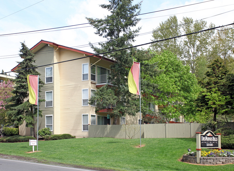 Des Moines Hills Apartments in Des Moines, WA - Building Photo