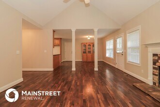 13 Windrush Dr in White, GA - Foto de edificio - Building Photo