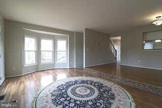 21031 Lemon Springs Terrace in Ashburn, VA - Foto de edificio - Building Photo