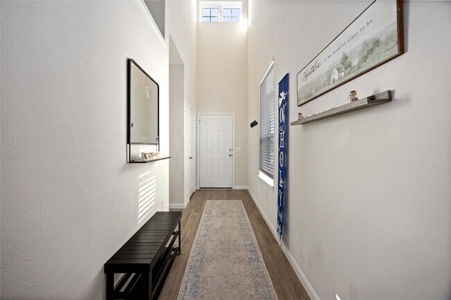 6434 Lakeview Haven Dr