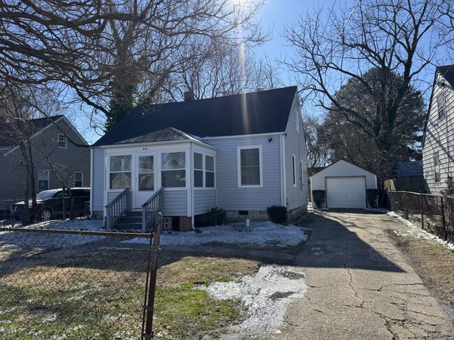 property at 515 Chapel St