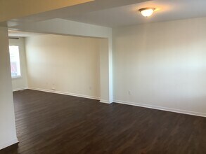 9911 Codyview Dr in Independence, KY - Foto de edificio - Building Photo