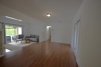 717 N E St in Lake Worth Beach, FL - Building Photo - Building Photo