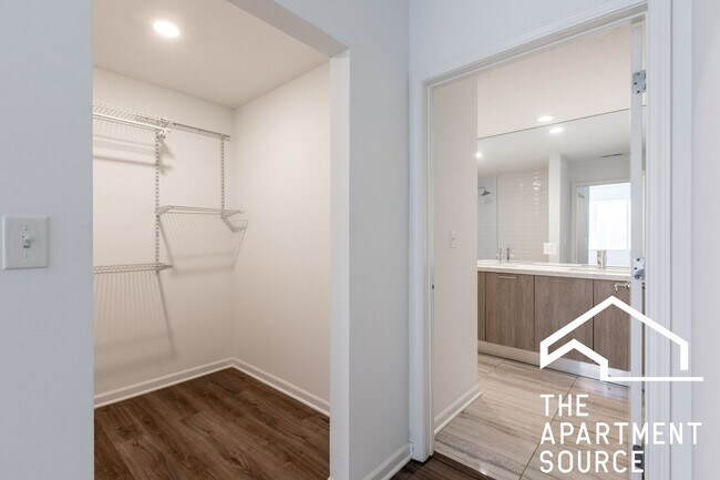 2550 S Wabash Ave in Chicago, IL - Building Photo - Building Photo