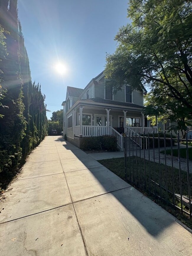 1151-1153 Orange St in Redlands, CA - Building Photo - Building Photo
