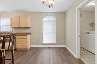 1705 Bailey Ave in Chattanooga, TN - Building Photo - Building Photo