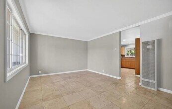 959 San Clemente Dr in Santa Rosa, CA - Building Photo - Building Photo