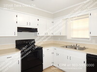 10568 Twin Oaks Dr photo'