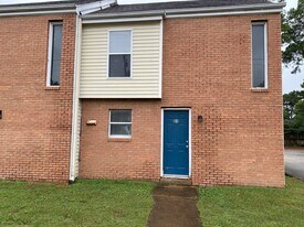 864 Old Hickory Blvd in Jackson, TN - Building Photo