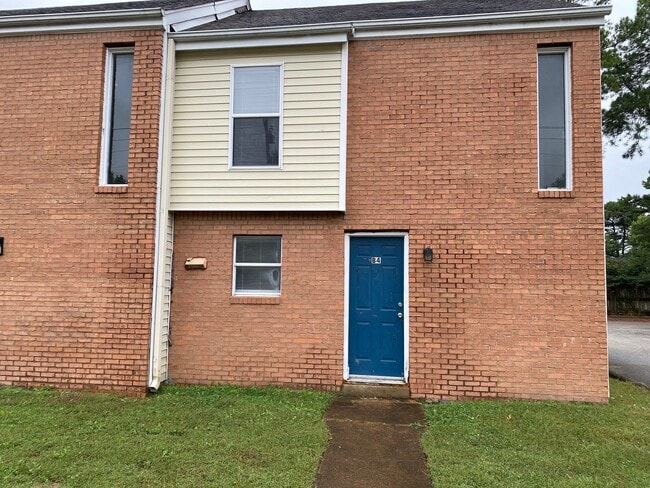 property at 864 Old Hickory Blvd