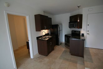 3949 Los Feliz Blvd in Los Angeles, CA - Foto de edificio - Building Photo