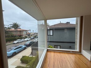 310 Palomar Ave in San Diego, CA - Building Photo - Building Photo