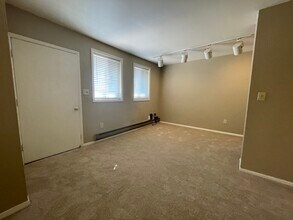 9345 Reader Ln, Unit A in Columbia, MD - Building Photo - Building Photo