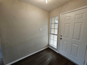 824 Bailey Dr in Cedar Hill, TX - Building Photo - Building Photo