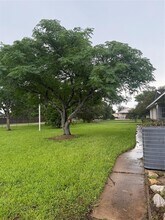 717 E Sycamore St in Fresno, TX - Building Photo - Building Photo