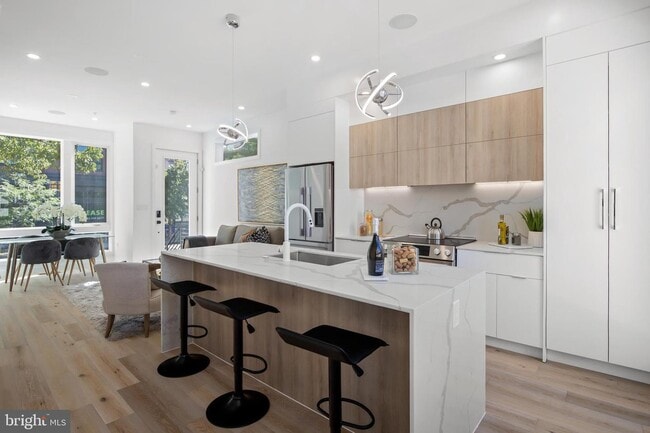 property at 808 13th St NE