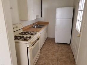 3315 E Cambridge Ave-Unit -Apt 3 in Phoenix, AZ - Building Photo - Building Photo